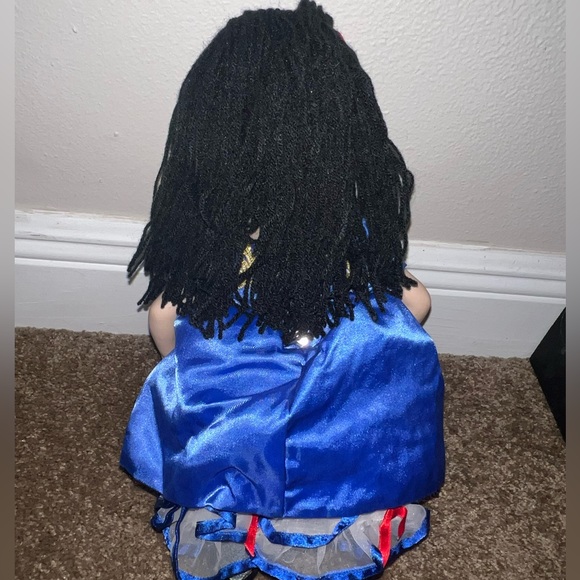 Goebel Disney It's A Small World 14 Inch Musical Doll France - Picture 4 of 6